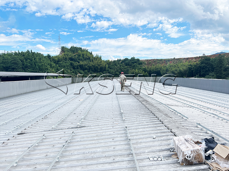 solar roof mounting