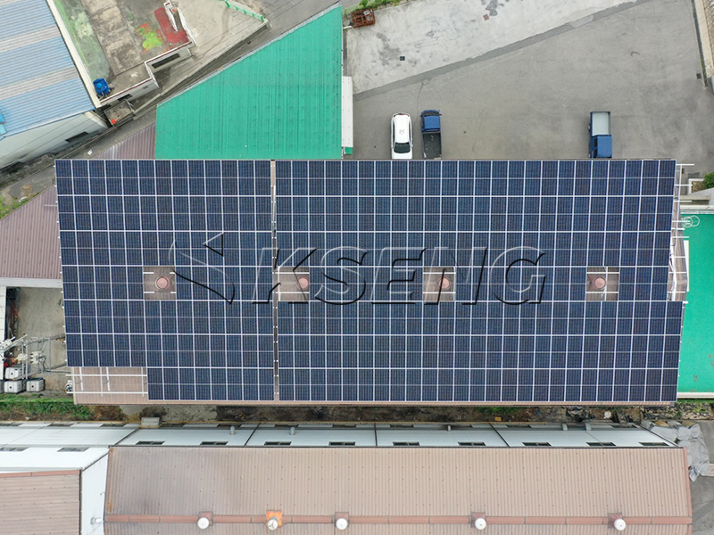 solar mounting system installed by roof