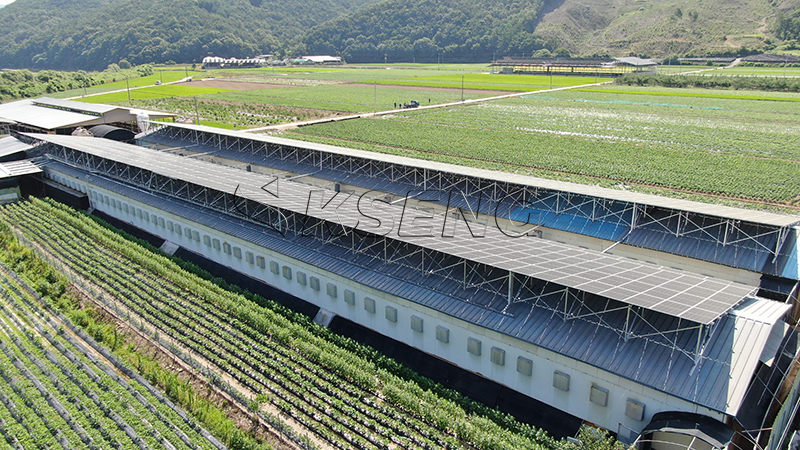 Strong solar roof mounting brackets ensuring solar panels are securely mounted for maximum stability and performance Strong solar roof mounting brackets ensuring solar panels are securely mounted for maximum stability and performance